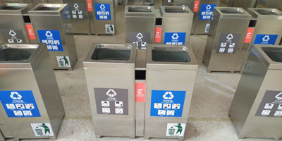 室內(nèi)不銹鋼分類(lèi)果皮箱廠(chǎng)家批量生產(chǎn)圖